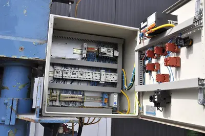 USED ZM 1000 TON
