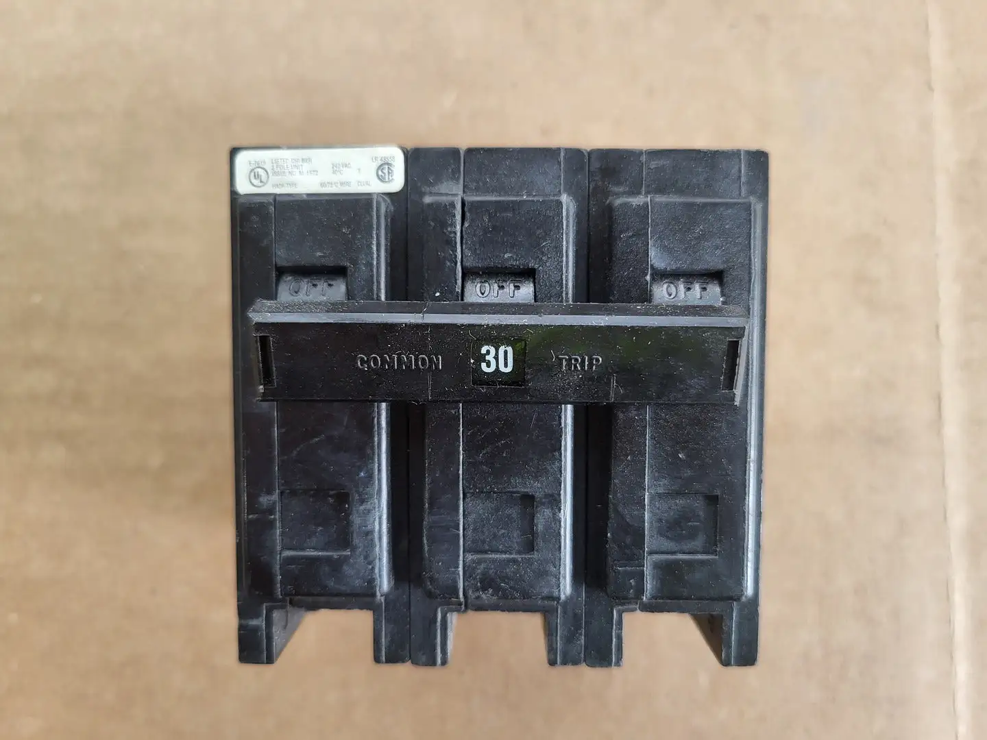 USED CUTLER-HAMMER QBHW3030H