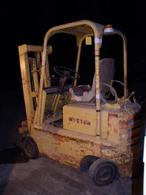 4,000 lb. Hyster Model S40C Forklift