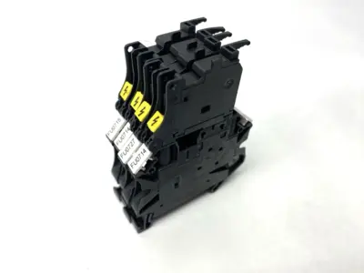 USED PHOENIX CONTACT FUSE MODULAR TERMINAL BLOCK 5X20 3046032 LOT OF 4