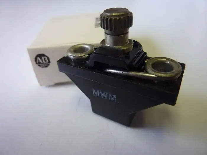 Used ALLEN BRADLEY W49 Heaters | Ideal Machinery #665031