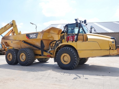 USED 2015 Caterpillar 745C