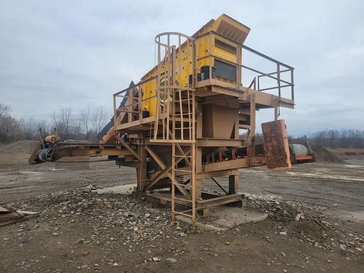 Used _UNKNOWN_ _UNKNOWN_ Vibratory Screens Ohio US | Stone Products #1410601