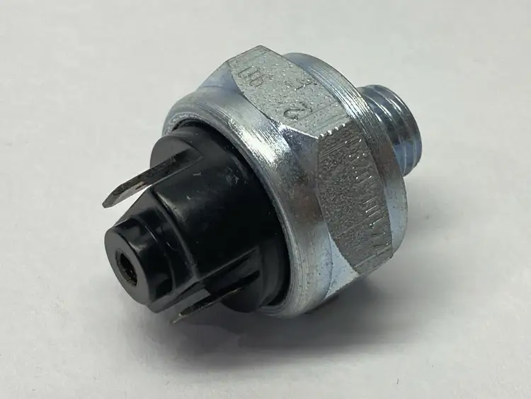 Used WABCO WABCO 4410140290 Pressure Switches | Maverick Industrial Sales #1109149