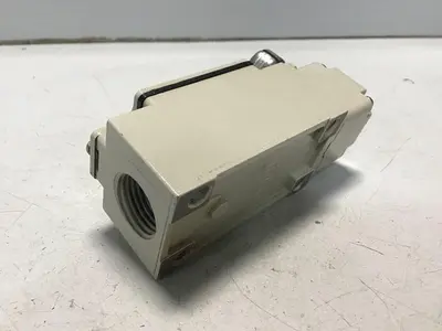 USED YAMATAKE LJA10-11A21N-003