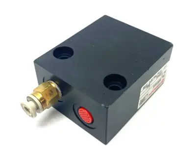 Used Norgren Ser. C Pneumatic Clamping Cylinder 32mm Bore 5mm Stroke Pneumatic Cylinders Michigan US | Maverick Industrial Sales #1390726