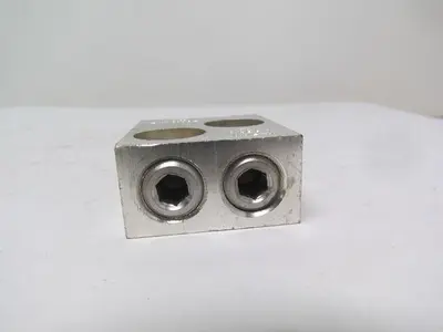 ABB EHTK550N Terminal Lug kit 2/PH #4-500 MCM contactor