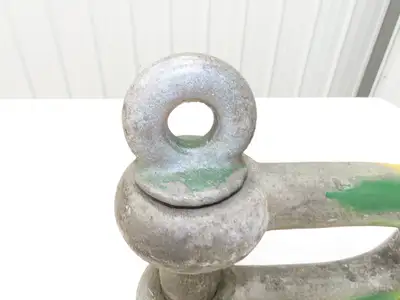 Crosby 35T 1-15/16" Galvanized Carbon Anchor Shackle with 2-1/4" Alloy Screw Pin