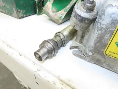 Greenlee One Shot Hydraulic Bender 883-4 Set 1.25-3" Rigid Conduit Needs Rebuilt