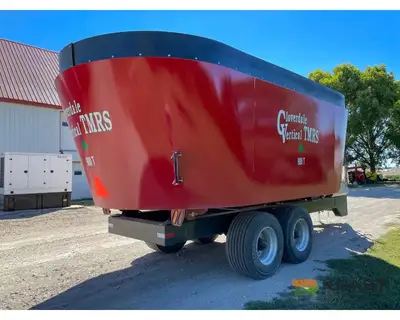 Used CLOVERDALE _UNKNOWN_ Feeder Wagons Iowa US | Keast Enterprises #1360075