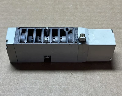 Used Numatics 122BA4Z1MN00061 PLC Input & Output Indiana US | J&J Industrial Supply #517443