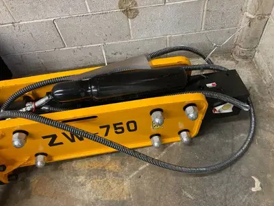 WOLVERINE Concrete Breaker 2025