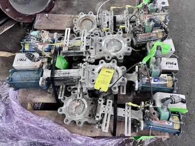 4" Dezurik KGC Knife Gate Valve with Pneumatic Actuator