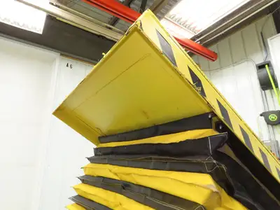 Scott Pneumatic 25" Lift Tilt Table Tote 4000lbs 32° Degree Tipper 64x50" Top