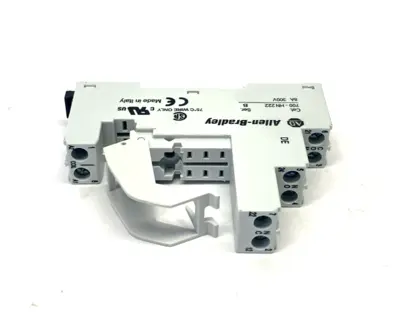 USED ALLEN BRADLEY 700-HN222