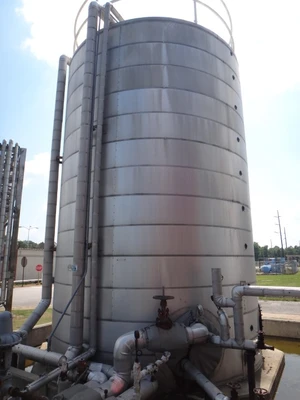 15,000 Gallon Steel Tank - Insulated