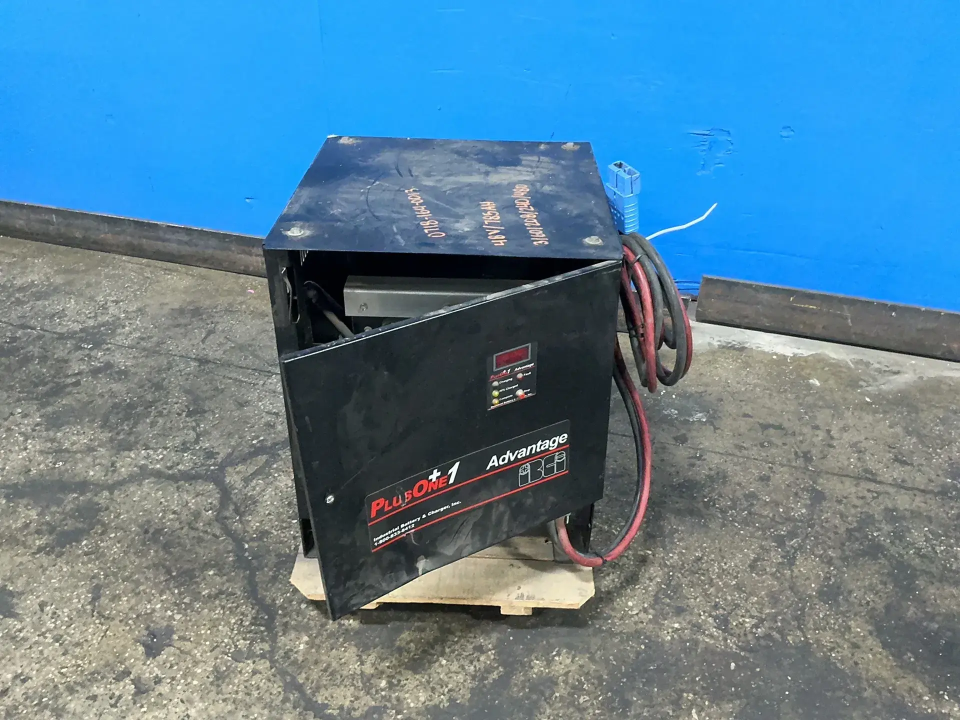 Used INDUSTRIAL BATTERY AND CHARGING INC. 24P10765C3B Battery Chargers Ohio US | HGR 24 #1357268