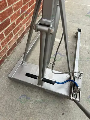 Used RUGER HP1000 SS PORTABLE FLOOR CRANE 1000 LBS CAPACITY OVERALL WIDTH 31.5" Cranes (Misc) California US | Equipment Lab #1402852