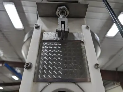 Reiser/Vemag 4 in. Pneumatic Guillotine