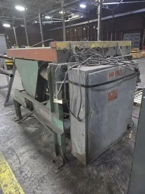 6,000 LB X 48" LBS BRANER HYDRAULIC DOWNLAYER TABLE: YOBRO #25221