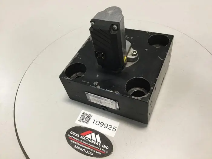 Used BOSCH 0 811 402 639 Valves/Fittings Michigan US | Ideal Machinery #580252