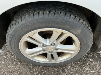 USED 2017 CHEVROLET CRUZE