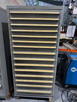 LISTA 15 Drawer Other | GMT (8)