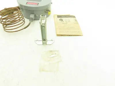 Mercoid Control DA 35-3 R 5 Pressure Switch Mercury 100-200F 120-440V AC/DC