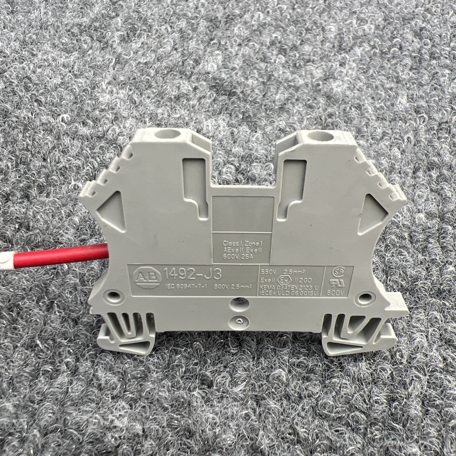 Used Allen-Bradley 1492-J3 Terminal Blocks California US | Davliegogo LLC #1706064