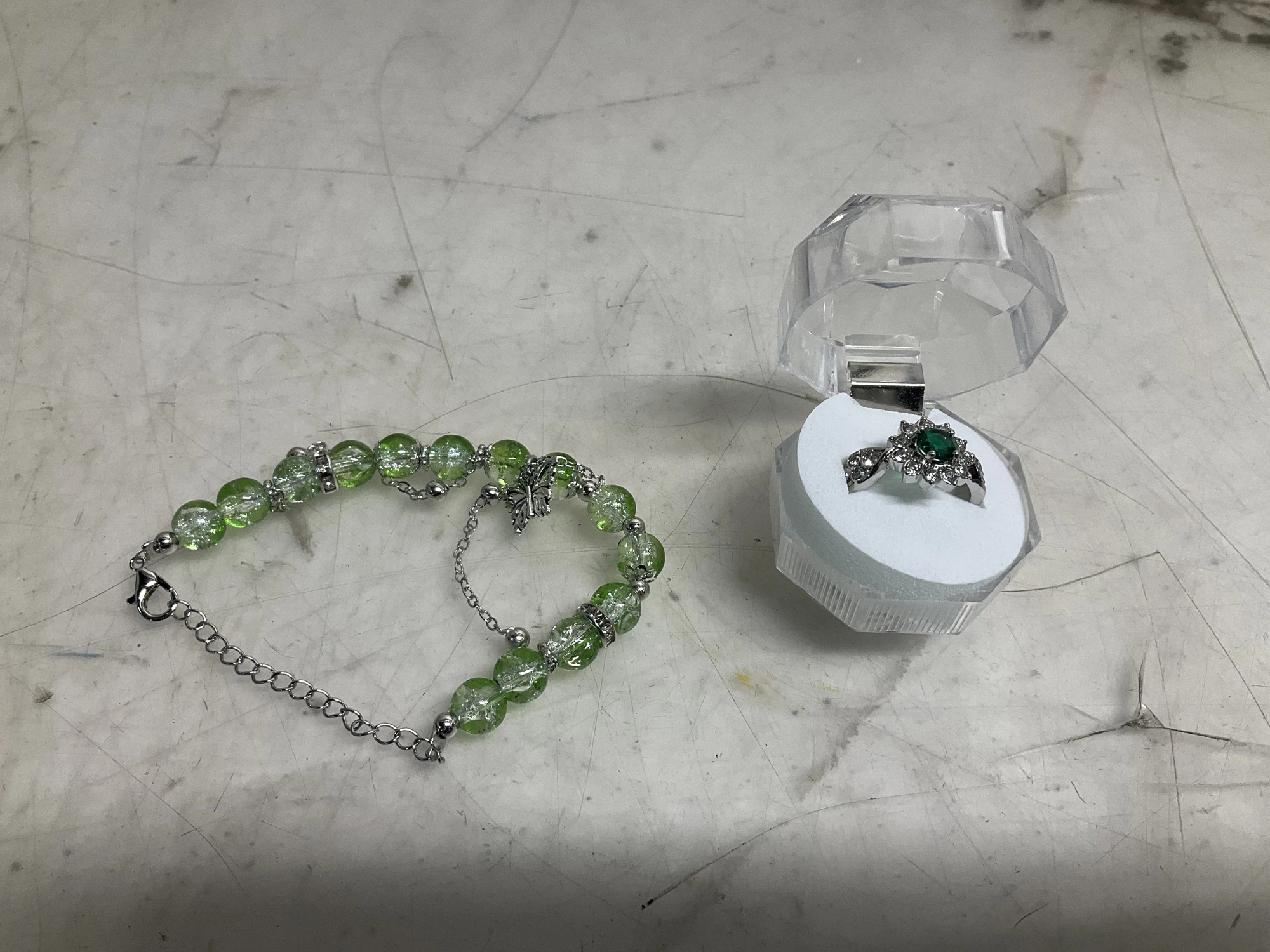 Used _UNKNOWN_ _UNKNOWN_ Jewelry & Gemstones Michigan US | Miedema Asset Management Group #1331912