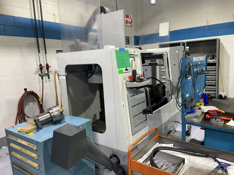 Used HAAS VF-2D Vertical Machining Centers Minnesota US | INTER-PLANT SALES #479488