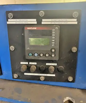 USED PHI PHI COMPRESSION MOLDING PRESS
