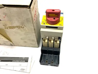 USED SQUARE D, TELEMECANIQUE, SCHNEIDER ELECTRIC INTEGRAL DOL CONTACTOR BREAKER