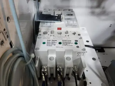 USED EATON SVX005A1-5A4N1