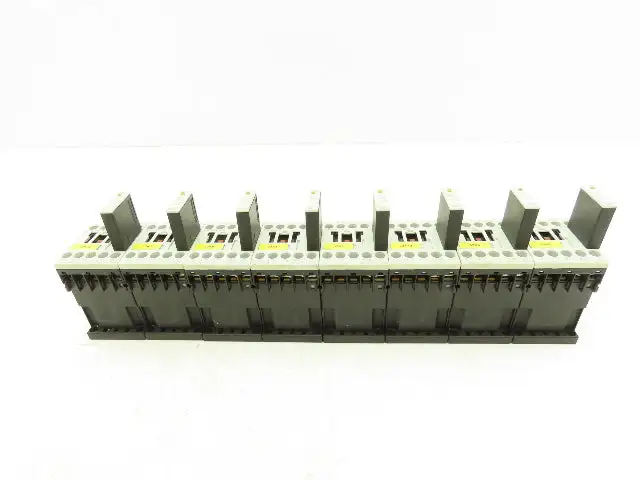 Siemens 3RT1017-1BB42 Motor Starter Contactor 10Hp 20A 600V w/Varistor Lot of 8