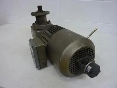 USED SEW EURODRIVE SA520T90L4BM2HR