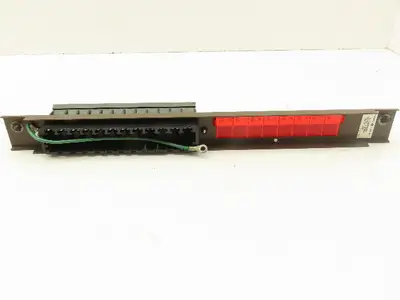 General Electric IC600YB904A GE Fanuc Output Module 115VAC Control Circuit Board