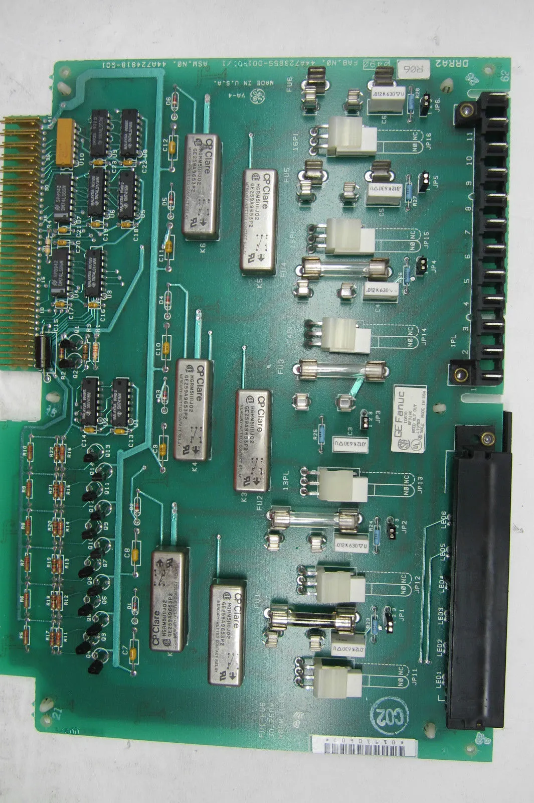 GE FANUC IC600BF914K OUTPUT MODULE
