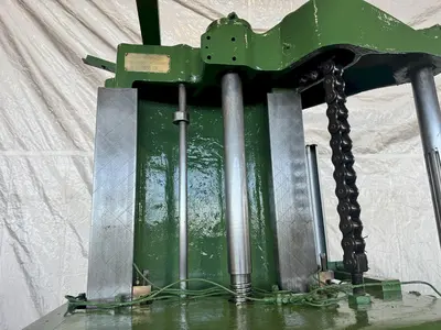 USED GIDDINGS & LEWIS 340-T