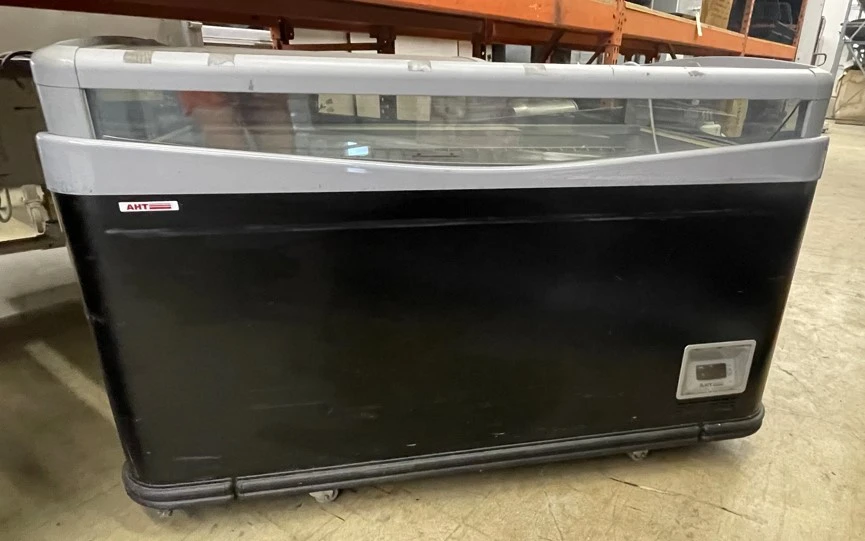 130-0131 AHT Ibiza 145 NAM Sliding Door Self Contained Freezer