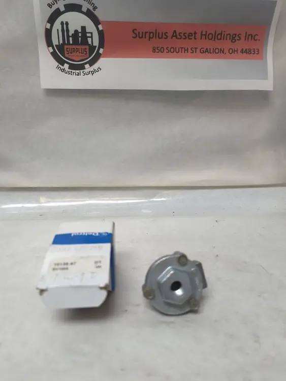 New | in-Stock DELTROL 10135-67 Cylinders | Surplus Asset Holdings #1206418