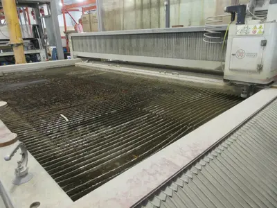 USED 2012 MITSUBISHI MWX4-612
