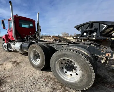 Used 2011 MACK PINNACLE CHU613 Conventional trucks Utah US | Proxy Equipment #1385323