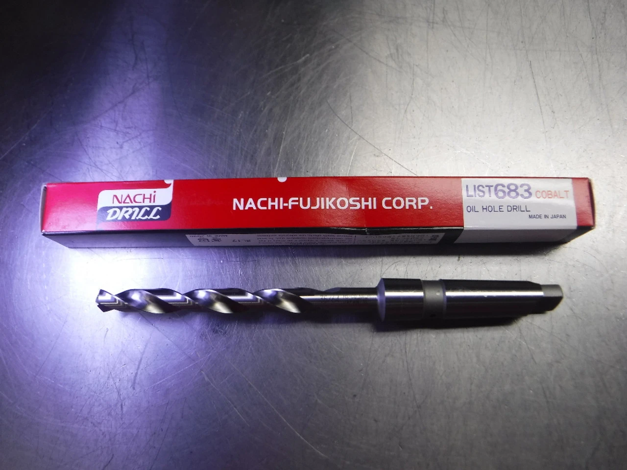 Nachi 35/64" 2 Flute HSS Coolant Thru Drill MT #3 Shank 35/64 MT.NO.3 (LOC3424)