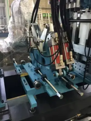 Full Automatic 80-400mm C & Z Steel Purlin Light Gauge Steel Frame Machine in China