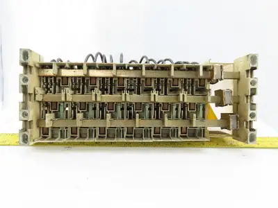 Siemens 3RV1421-1JA10 Circuit Breaker W/Adapter Plug 8US1 051-5DJ07 Assy.