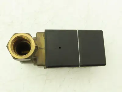 Burkert 262 Pneumatically Operated Valve 2 Position 2 port 0-87psi G 1/2