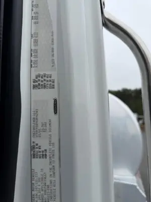 Used 2006 FREIGHTLINER M2106064 Fuel & Lube Trucks Washington US | Puget Sound Truck Sales #1546527