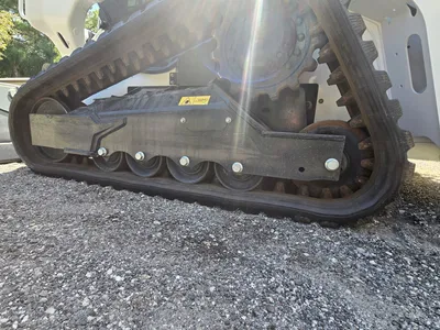 2023 BOBCAT T66 Skid Steer | Iron Listing (6)