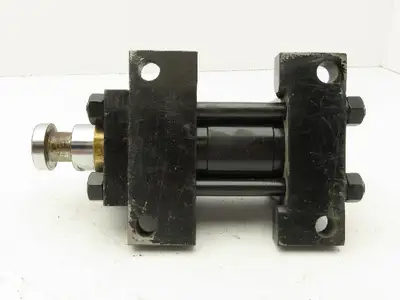Used YATES _UNKNOWN_ Hydraulic Cylinders | Arrow Industrial #632389